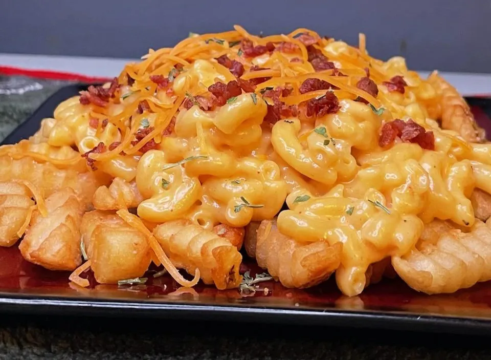 Creamy Mac Fries